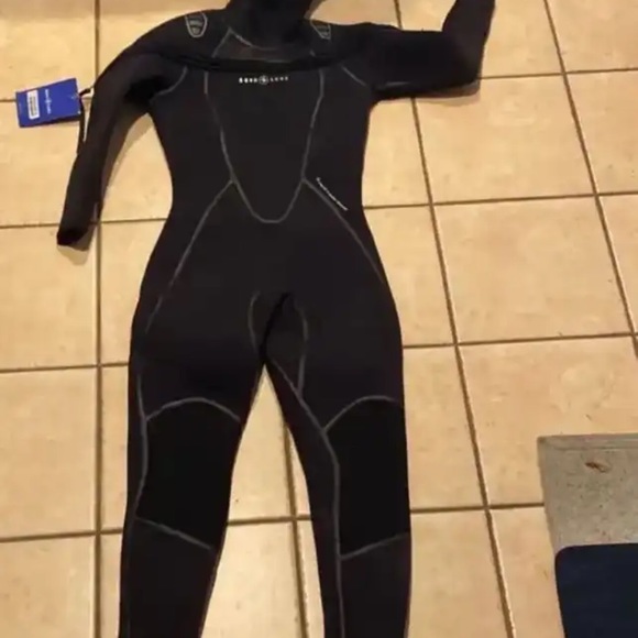 Aqualung Wetsuit / Divesuit 8/7mm Solaflex Women's Hooded Semi-Dry Suit - Picture 3 of 10